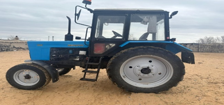 Tractor Belarus 80.1 Serial number Y4R800Z01L1100568