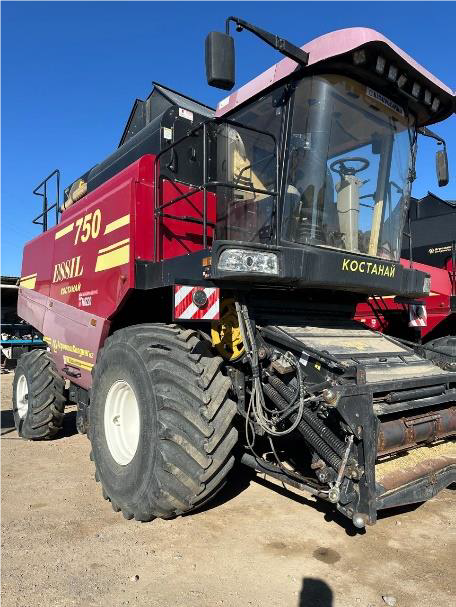PL – Essil KZS-750 combine harvester with header ZhZK-7-5, year of manufacture 2022, factory serial number 0396, engine number M0692244, header number 1157.