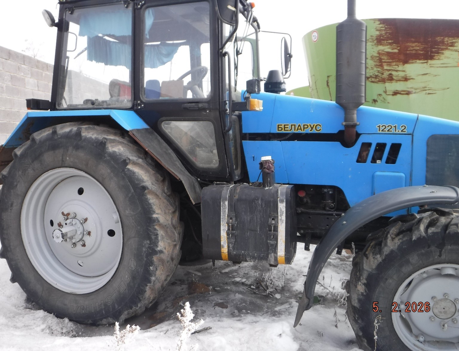 Трактор Беларус-1221.2 c троп. радиатором и доп. топл. баком Серийный номер Y4R122101К1102638