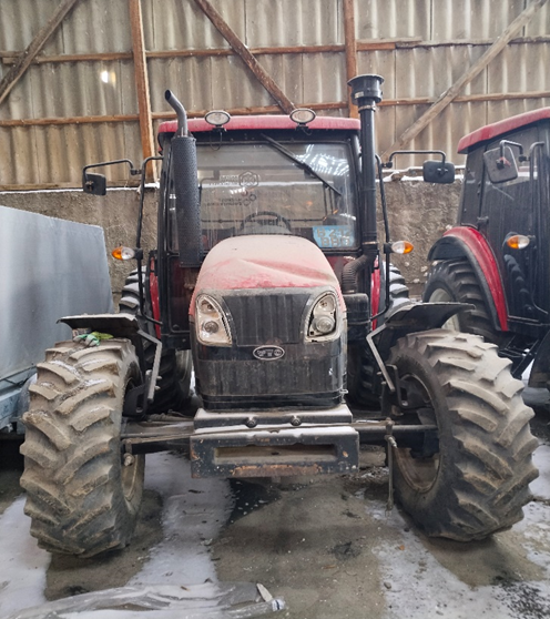 Wheeled tractor YTO-X904, 2021